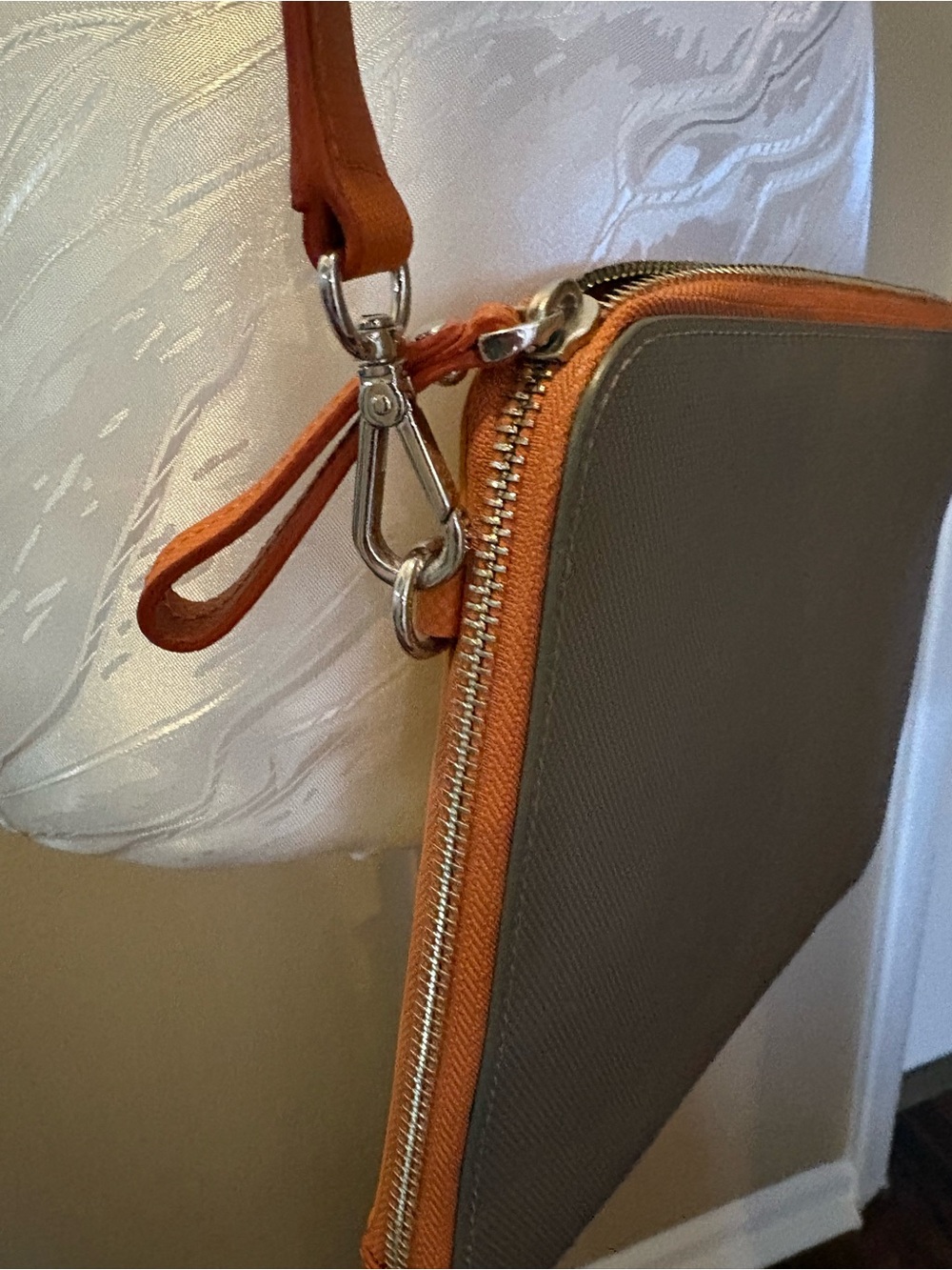 Tumi Yellow w Orange Trim Leather Crossbody Tablet Case Tan Adjustable Strap - Picture 10 of 14